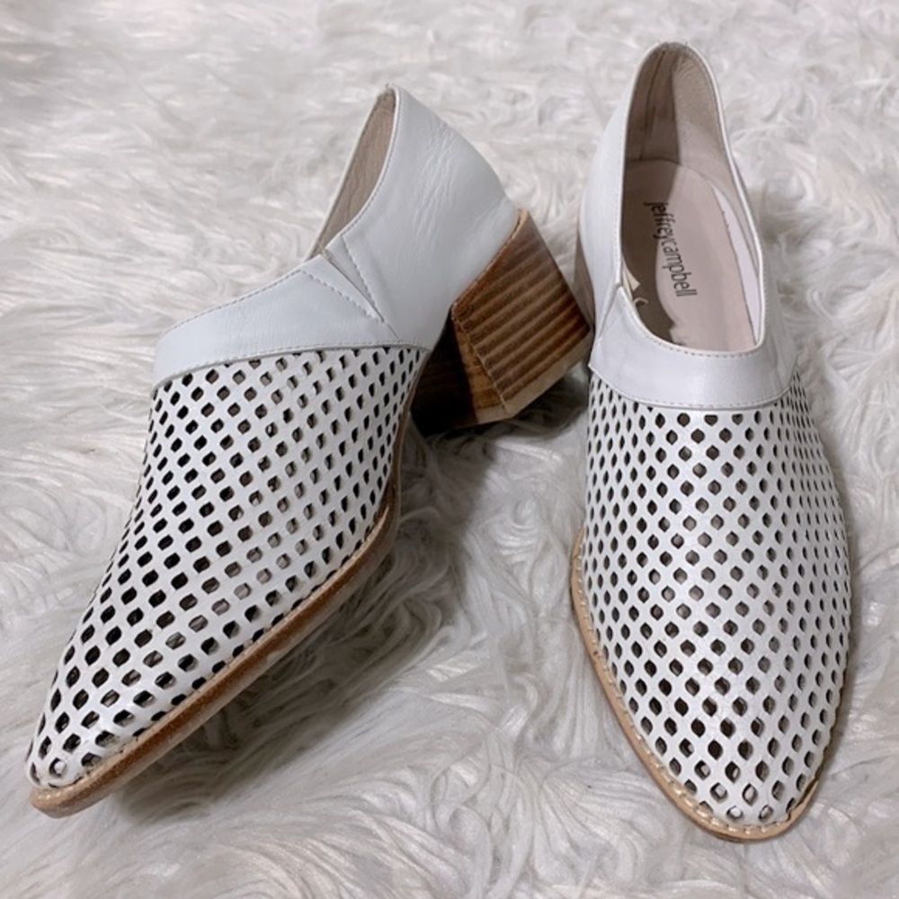 JEFFREY Campbell Branwen leather perforated shoes stacked heels women’s size 8.5